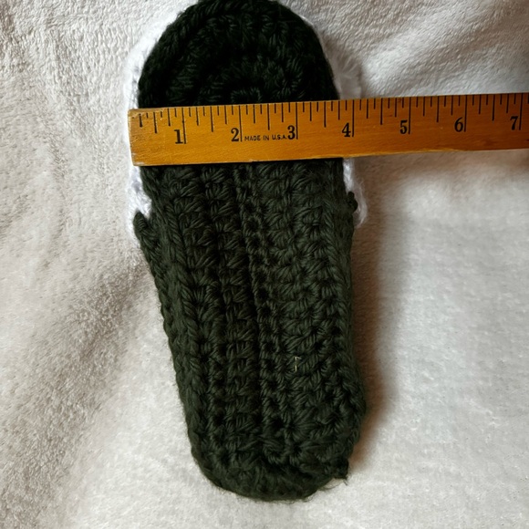 Handcrafted Santa Slippers - Picture 8 of 10